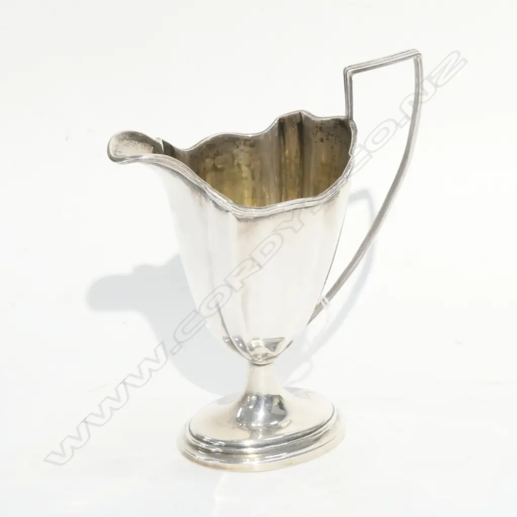 VICTORIAN SILVER CREAM JUG, BIRMINGHAM 1897 by Henry Matthews. 113gm Image 1++