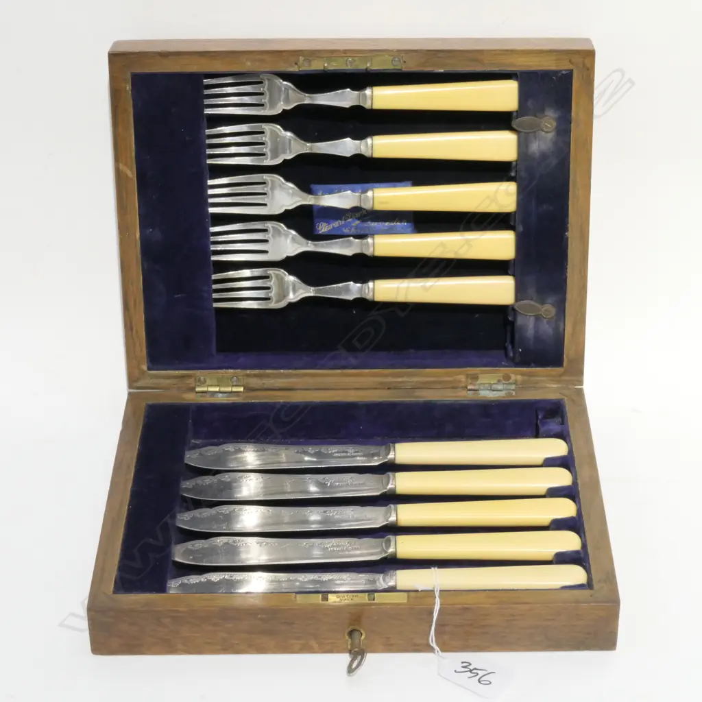 1920s CASED 6PCE FISH SET - BOXED Image 1++