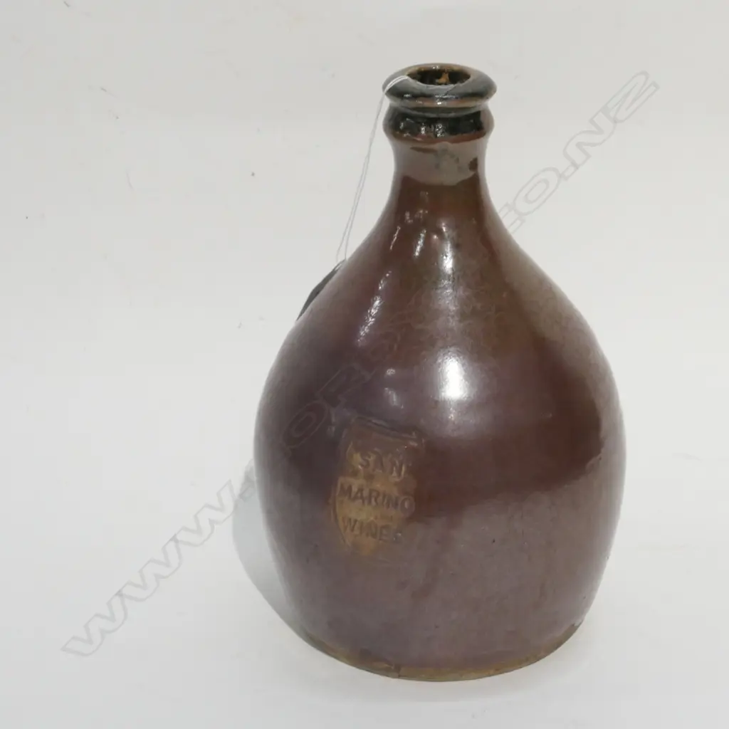 BARRY BRICKELL 'SAN MARINO WINES' FLAGON H. 200MM Image 1++