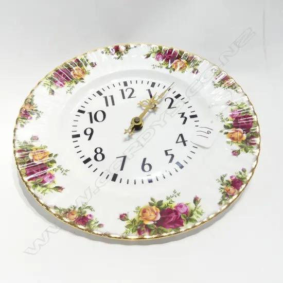 .ROYAL ALBERT OCR CLOCK