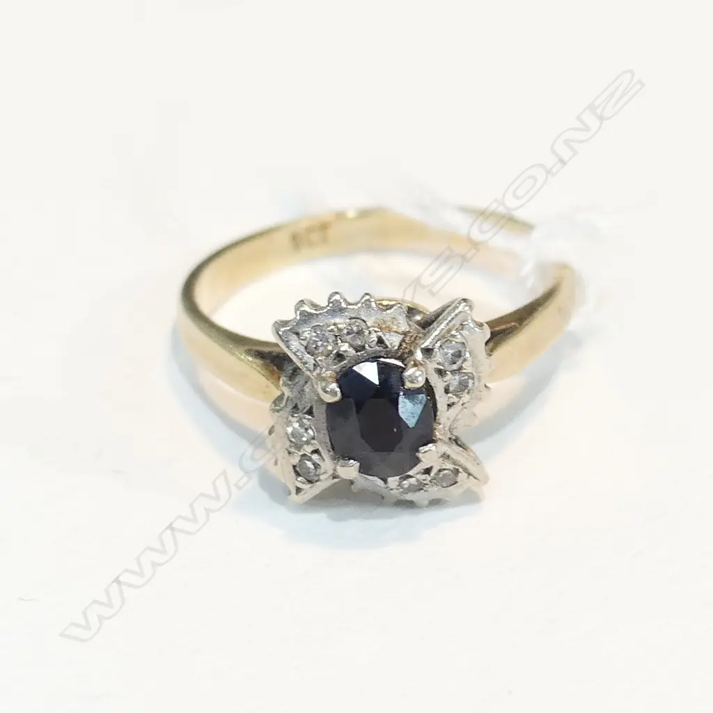 9CT SAPPHIRE & DIAMOND RING 2.35GMS Image 1++