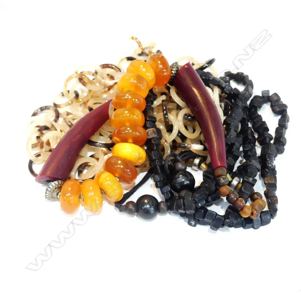 AMBER NECKLACE + ASST COSTUME JEWELLERY Image 1++