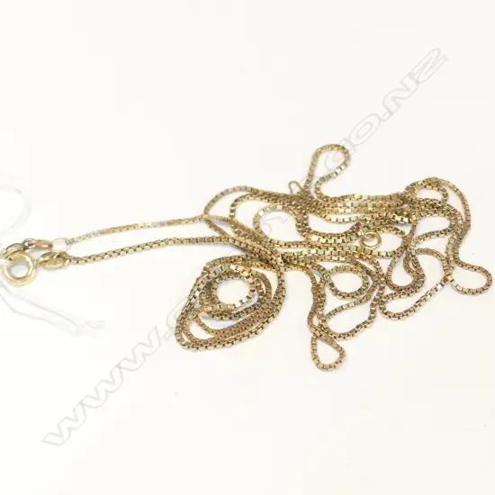 TWO 9CT GOLD CHAINS 8GM