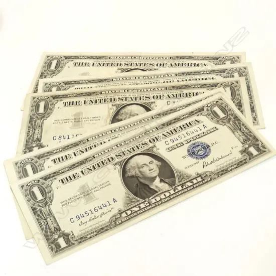 5 VINTAGE USA $1 BANKNOTES