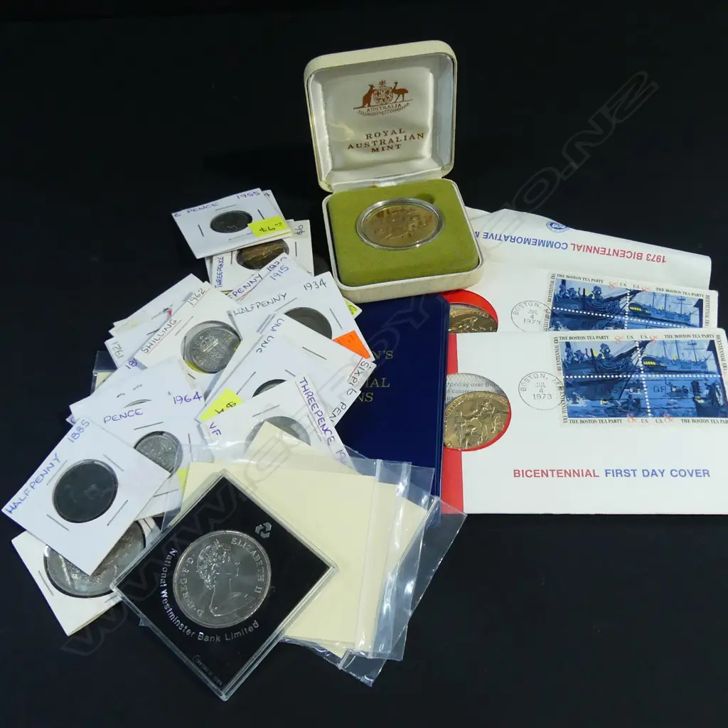2 BAGS OF OLDER WORLD COINAGE IN MOUNTS BOXES ETC Image 1++