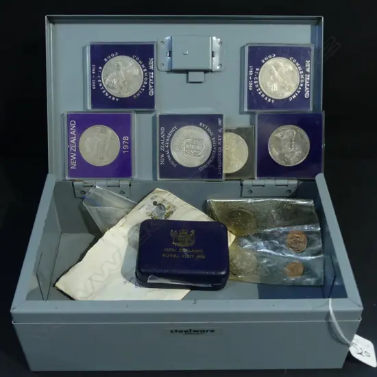 LOT ASST COMMEMORATIVE COINS AND BOX