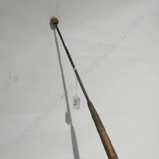 METAL TIPPED EELING SPEAR