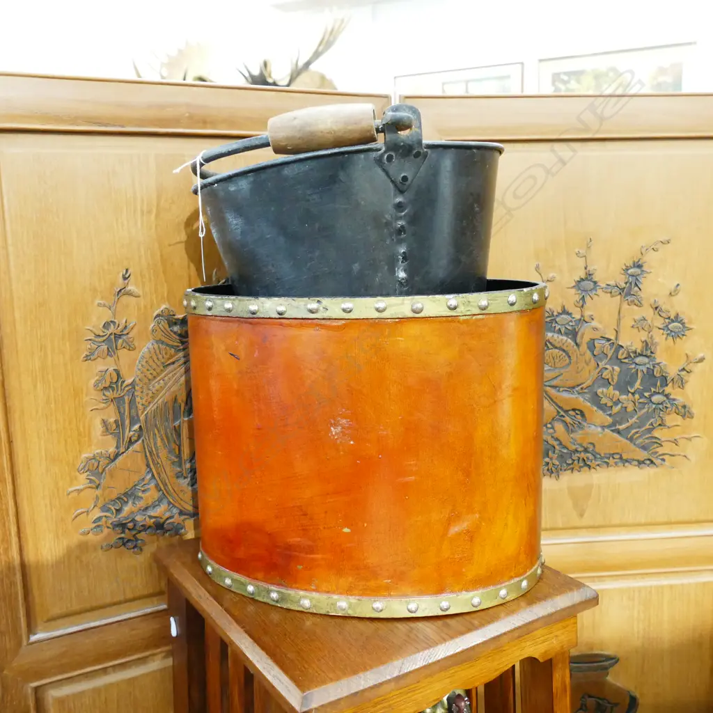 BUCKET, BOX, WASTEPAPER BIN Image 1++