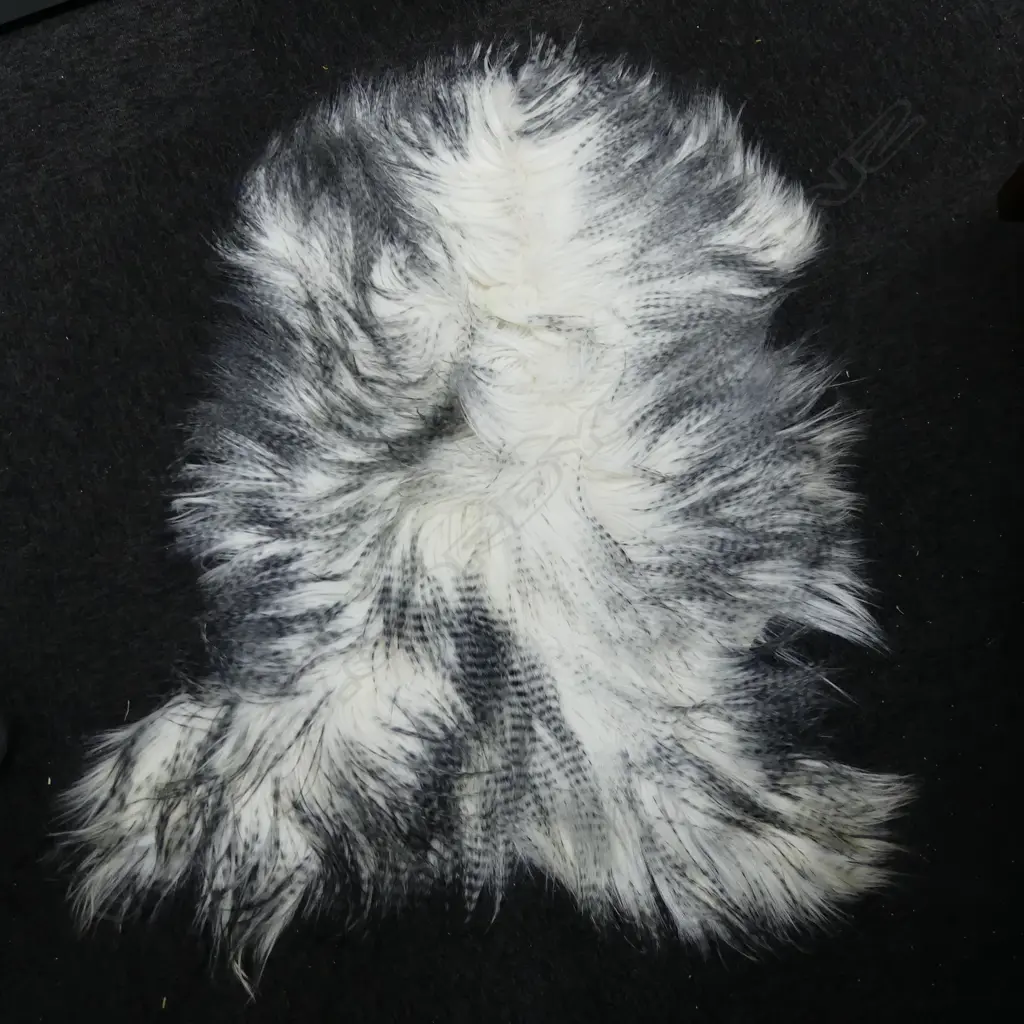 MONGOLIAN GOAT SKIN BLACK ENDS Image 1++