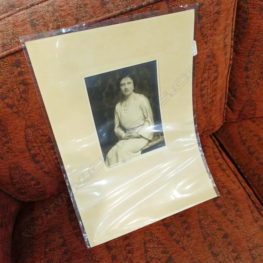 BROMIDE PHOTOGRAPH PORTRAIT QUEEN ELIZABETH 1936; THE QUEEN MOTHER, by BERTRAM PARK (1883-1972) Image 1++