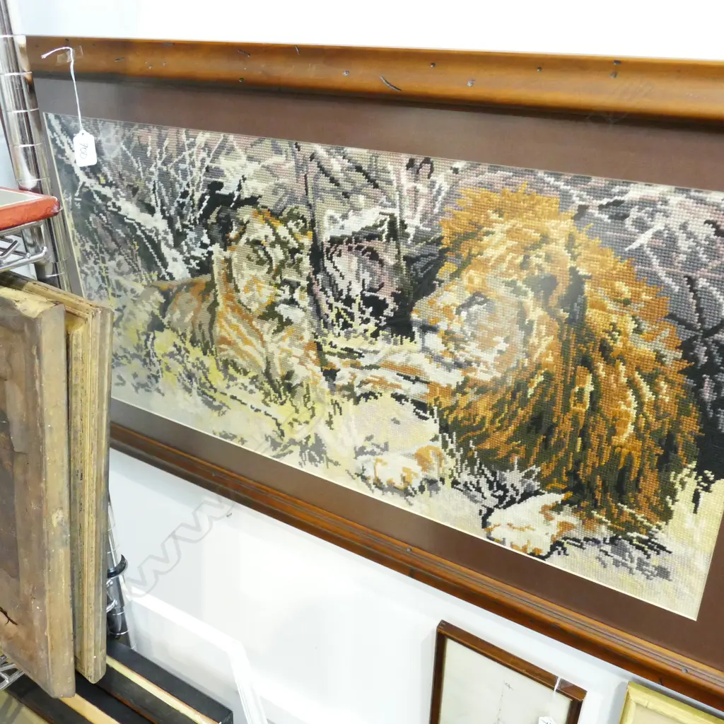 TAPESTRY - 2 LIONS Image 1++