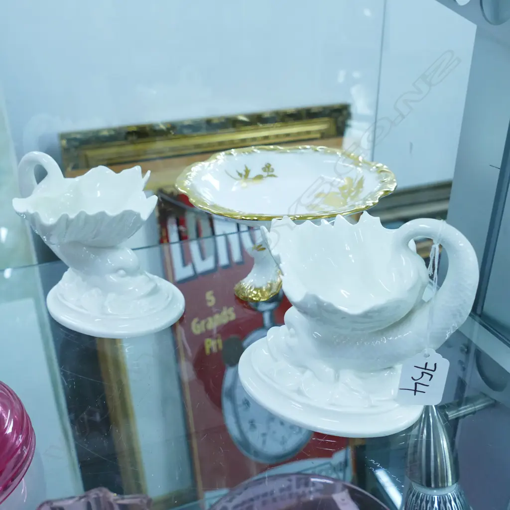 PAIR OF ROYAL WORCESTER DOLPHIN DISHES AND HAMMERSLEY COMPORT Image 1++