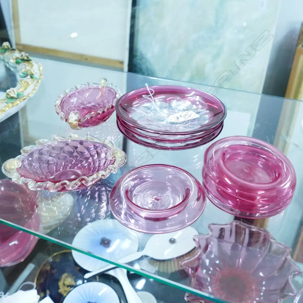 9 PIECES OF RUBY GLASS Image 1++