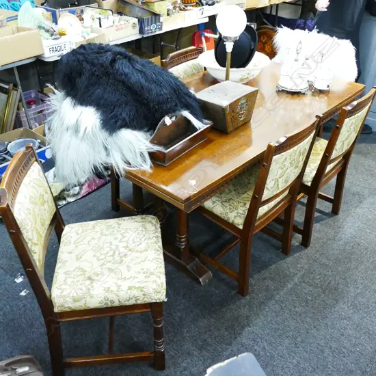 AIREST OAK 7PC DINING SUITE