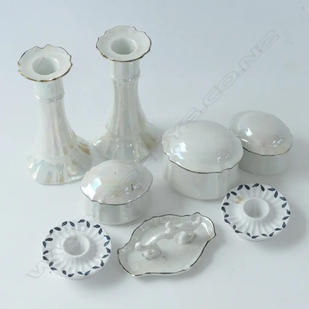 EIGHT ASST ITEMS; CANDLESTICKS, BOXES Image 1++