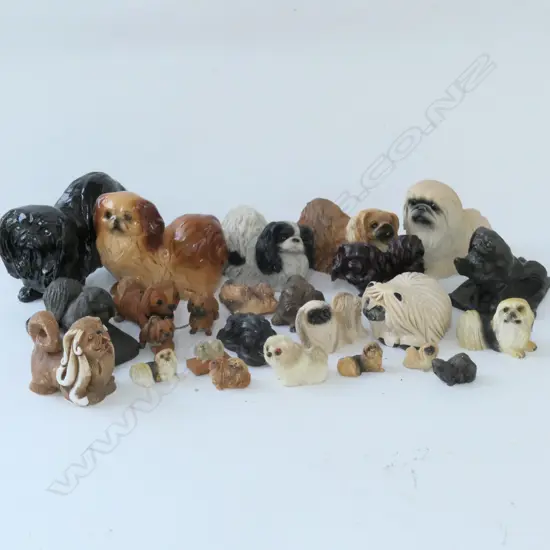 LOT ASST RESIN PEKINGESE DOGS