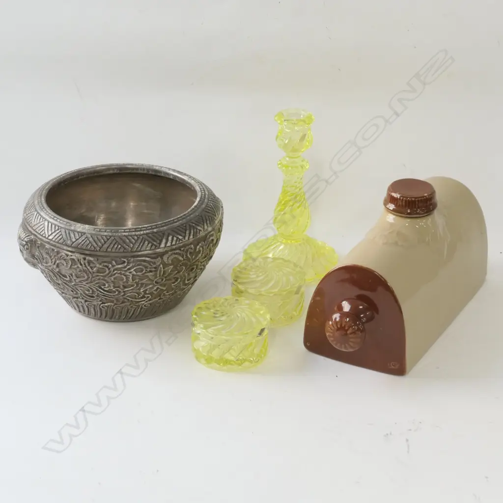 VICTORIAN BED WARMER BOTTLE, CHINESE BOWL AND 3 PIECES OF BACCARAT GLASS Image 1++