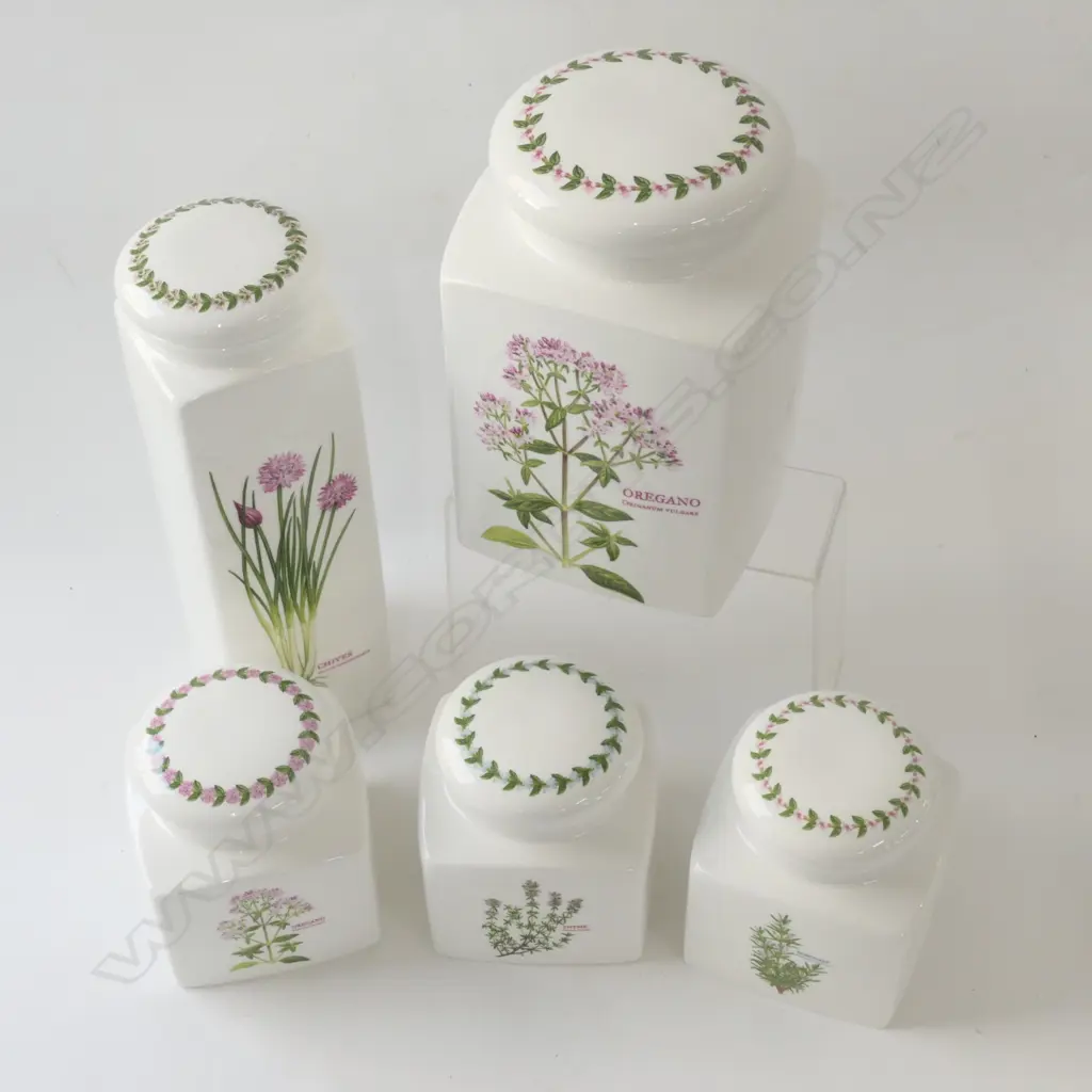 LOT ASST CERAMIC CANNISTERS Image 1++