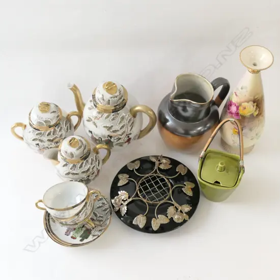 DOULTON STONEWARE JUG & SEL OF ASSORTED PORCELAIN & CHINA