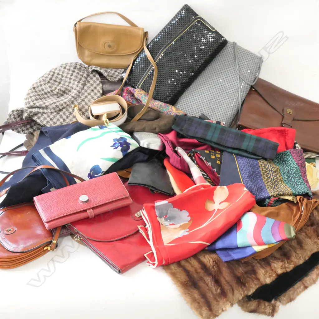 GOOD BIG BOX OF SCARVES/HANDBAGS/HATS/GLOVES Image 1++