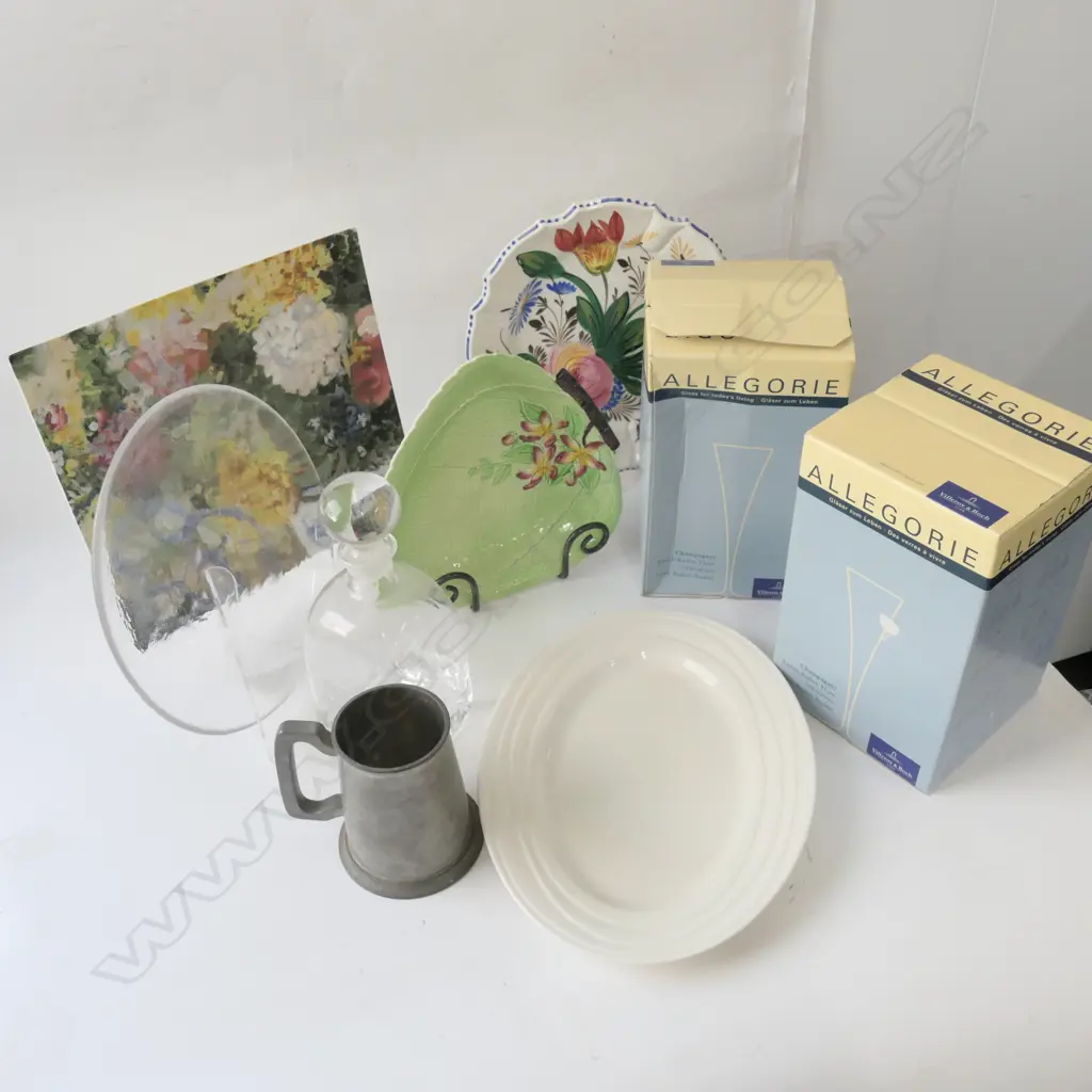 BOX ASST CHINA Image 1++