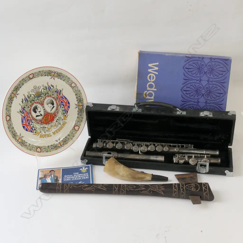BOX LOT WEDGEWOOD PLATE / WIND INSTRUMENT / AXE Image 1++