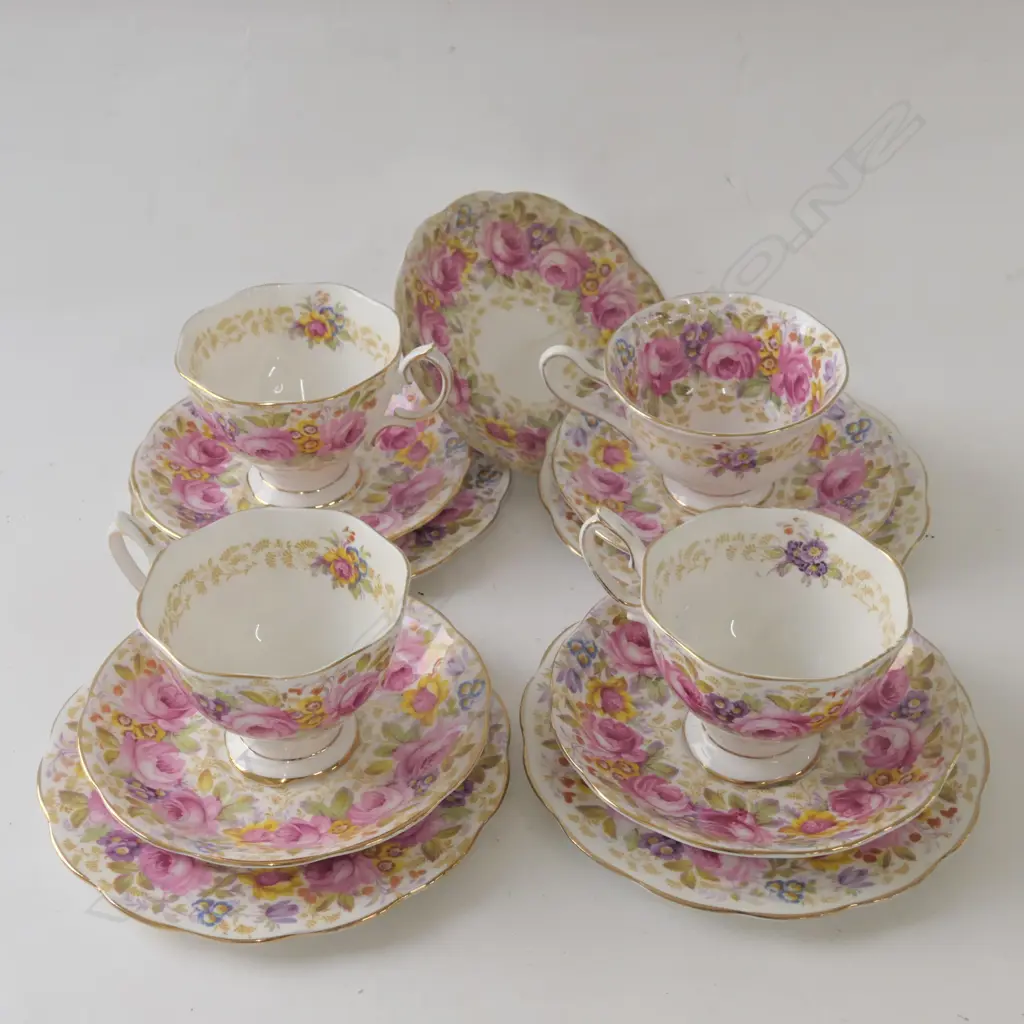 ROYAL ALBERT "SERENA" CUPS AND SAUCERS Image 1++