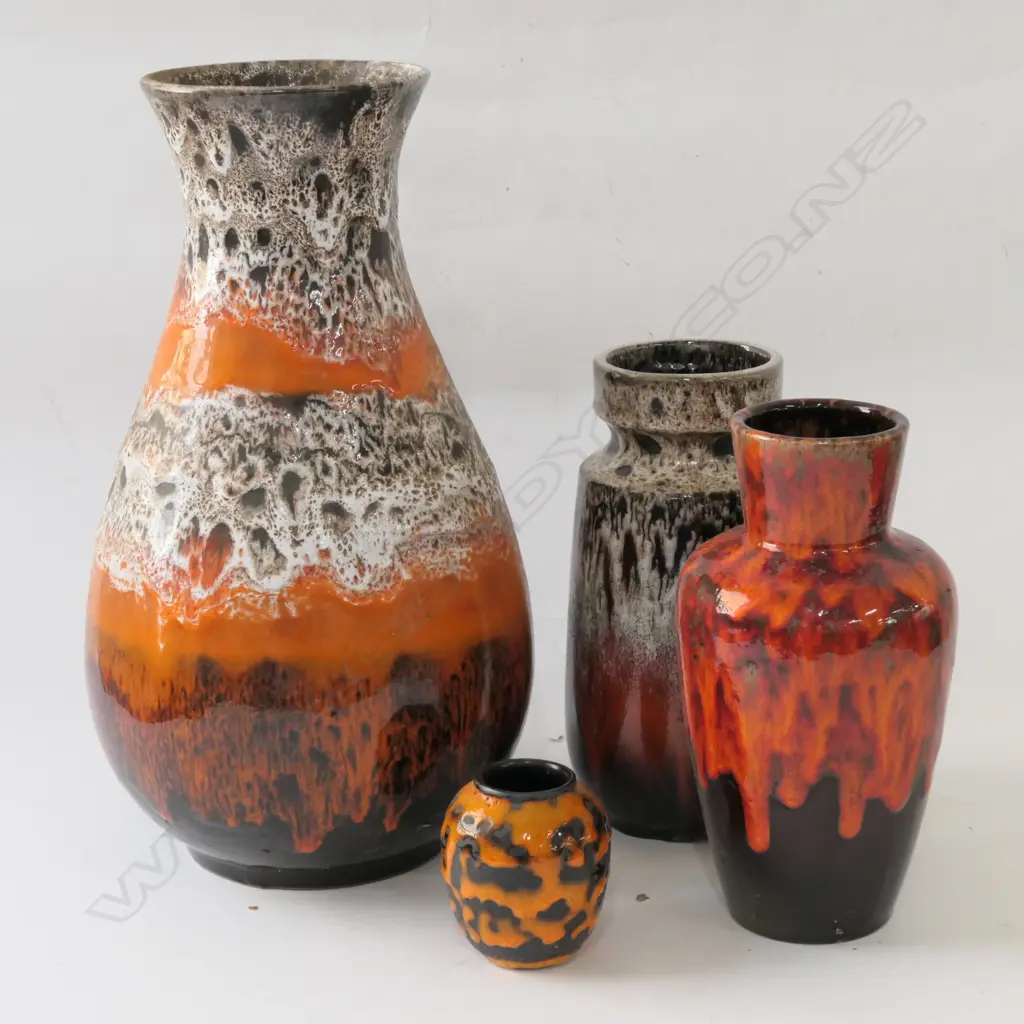 4 GERMAN POTTERY VASES - LARGEST H. 340MM Image 1++
