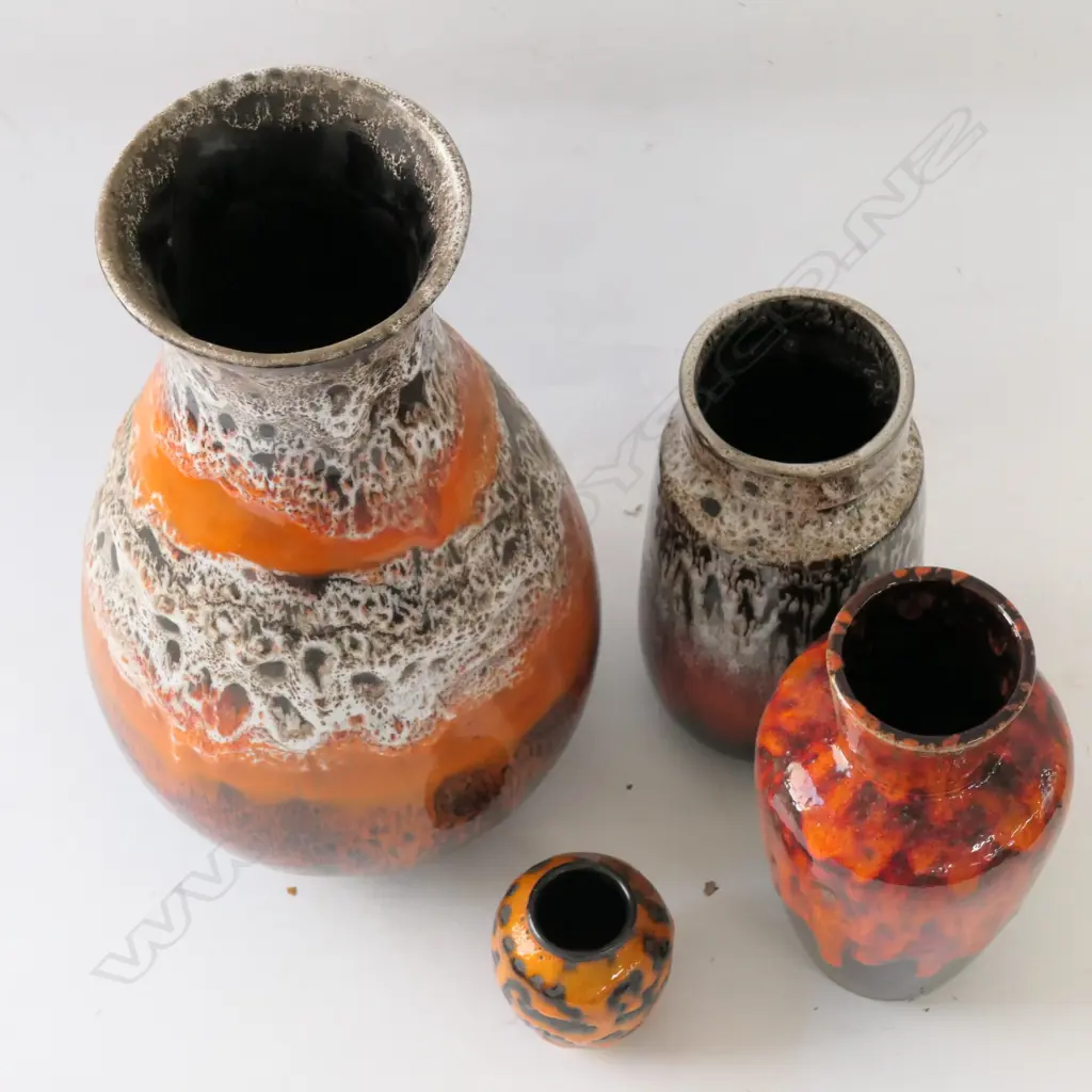 4 GERMAN POTTERY VASES - LARGEST H. 340MM Image 1++