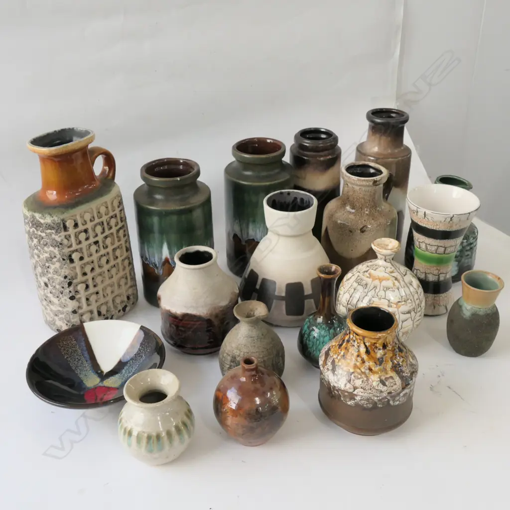 LOT ASST GERMAN POTTERY VASES ETC Image 1++