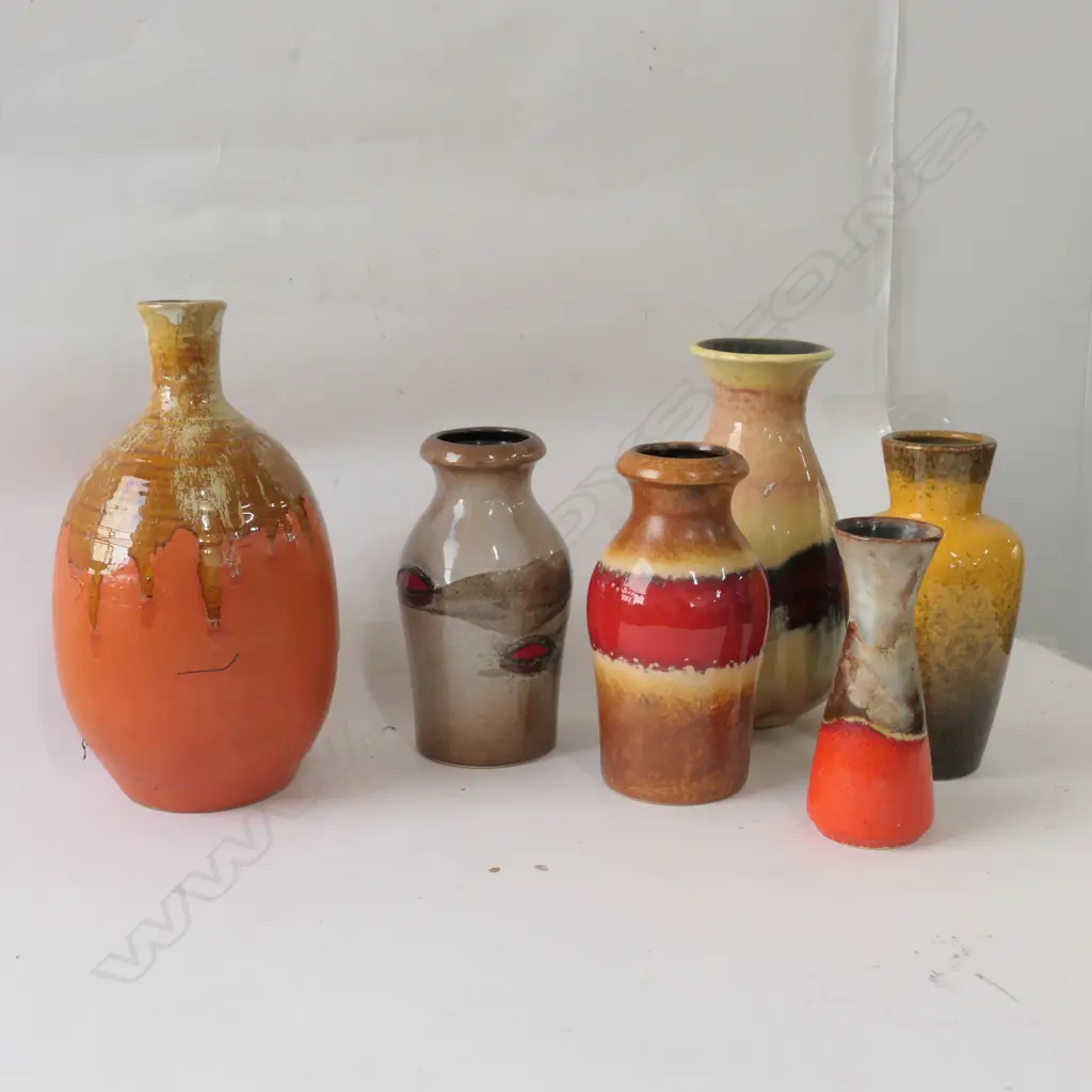 6 GERMAN POTTERY VASES - LARGEST H. 270MM Image 1++