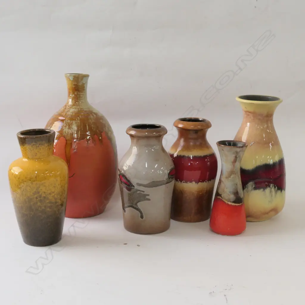 6 GERMAN POTTERY VASES - LARGEST H. 270MM Image 1++