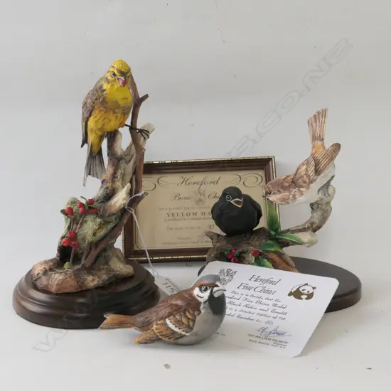 3 HEREFORD NZ CHINA BIRD FIGURINES, LARGEST 220MM H