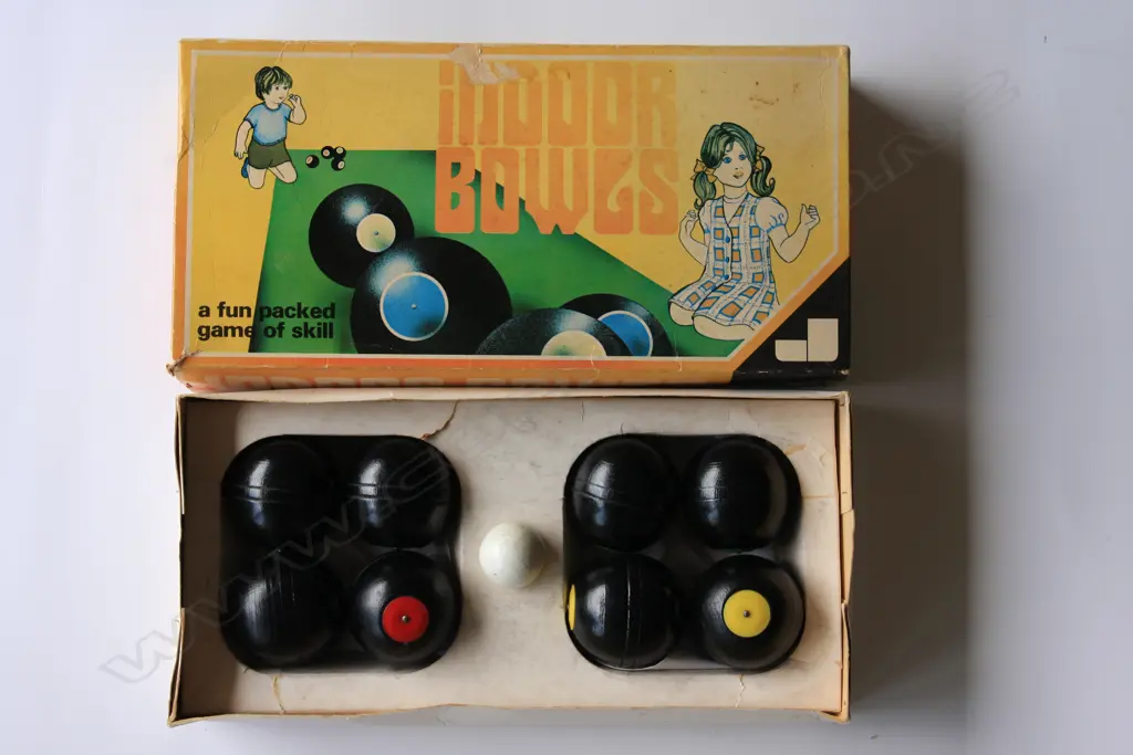 Indoor Wooden Bowls set Image 1++