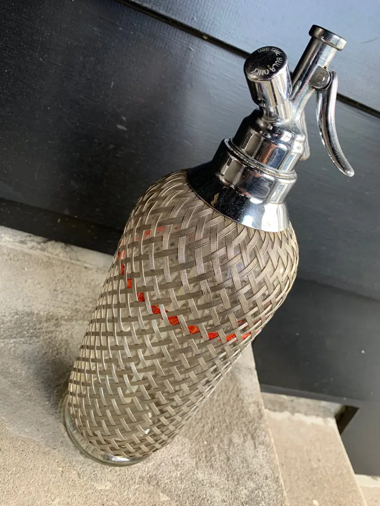 SODA STREAM BOTTLE MARKED SPARKLET'S LTD MAKERS LONDON Image 1++