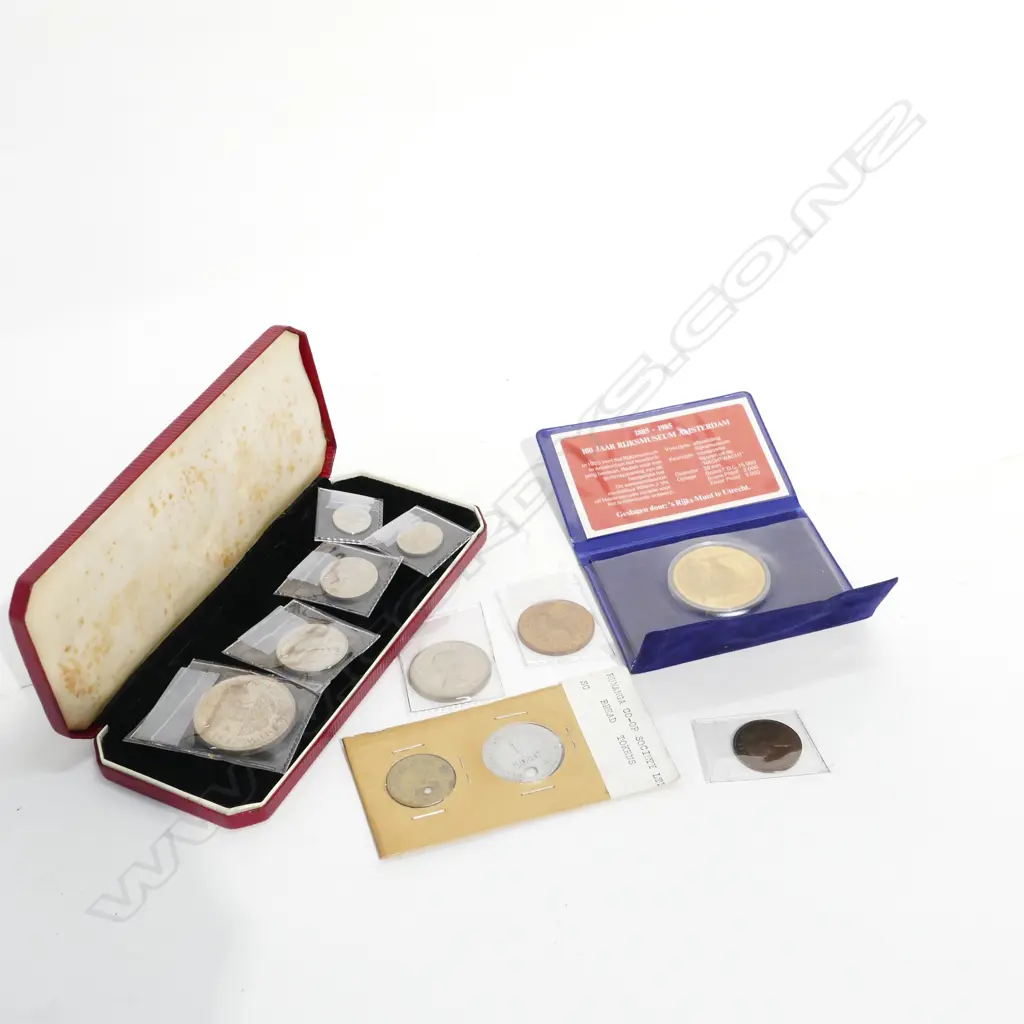 ASSORT. COLLECTABLE COINS ETC Image 1++