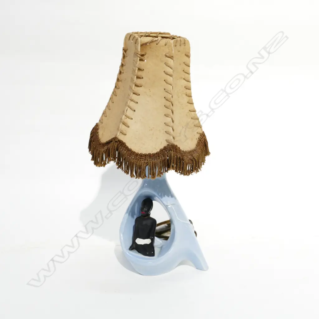 BARSONY WARE TABLE LAMP WITH ORIGINAL SHADE  Image 1++