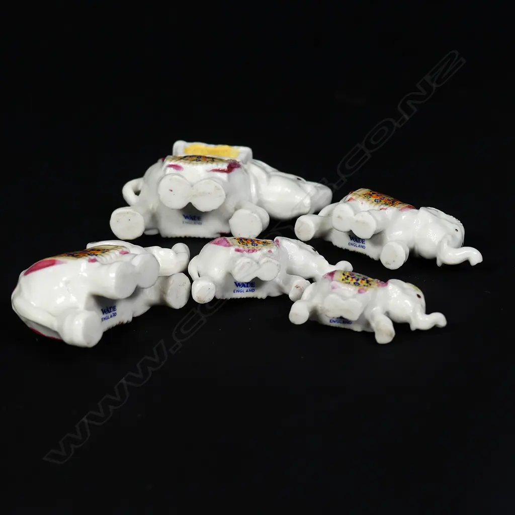 WADE ELEPHANT TRAIN 1957 Image 1++