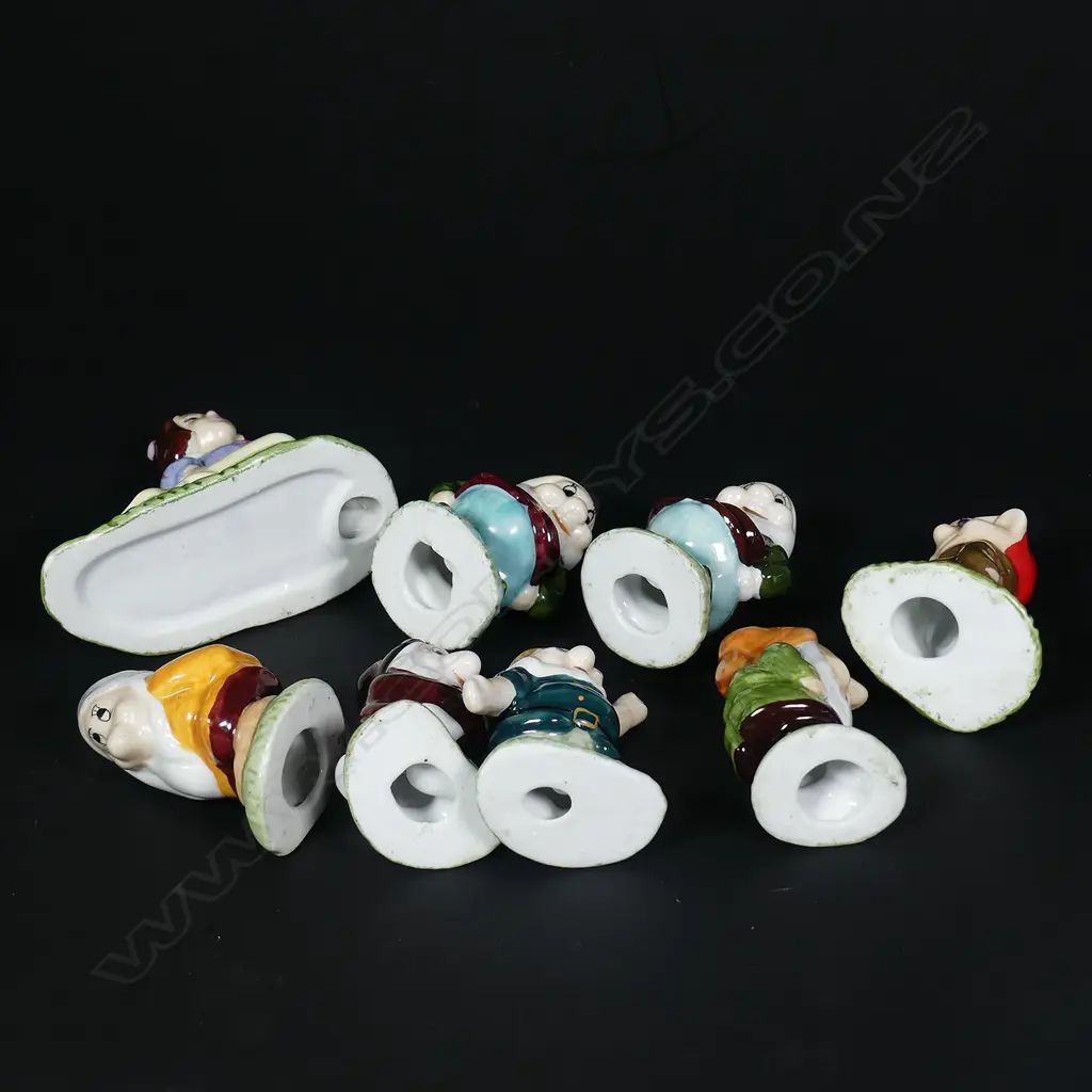 A SET OF RARE 1940S EURO DISNEY WADE SNOW WHITE AND THE SEVEN DWARVES PROTOTYPES Image 1++