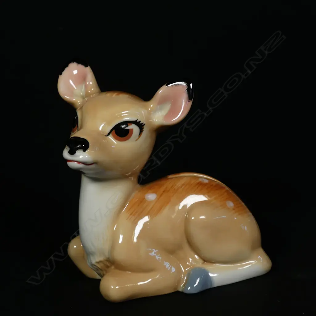 WADE BAMBI MONEY BOX 1963 Image 1++