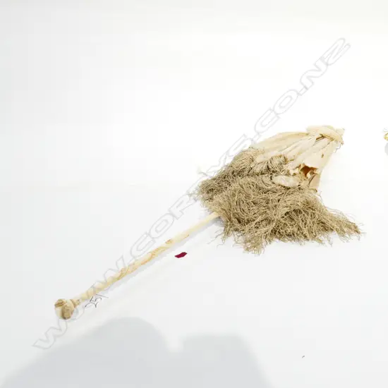 VICTORIAN IVORY PARASOL AF 650MM L