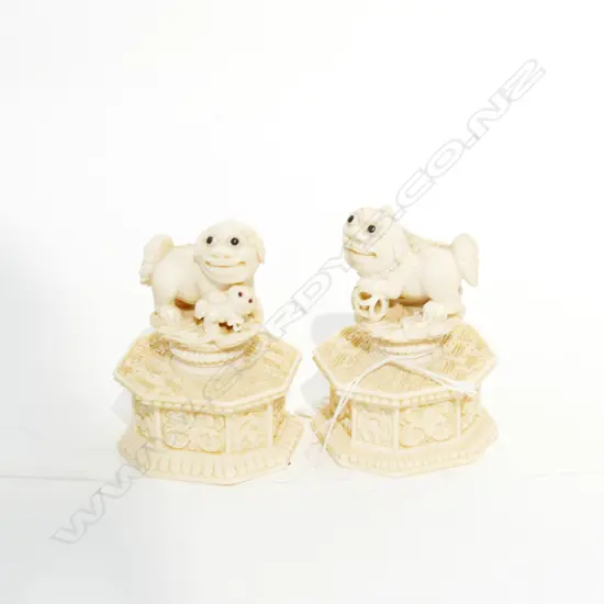 PAIR OF IVORY FU DOGS