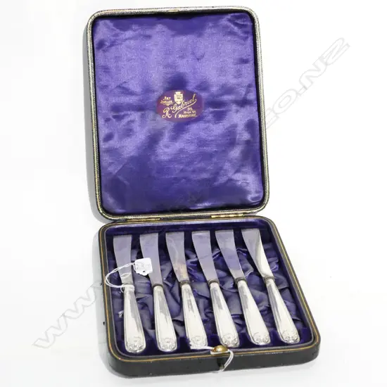 S/S HANDLED SET OF SIX KNIVES IN BOX - SHEFFIELD 1906