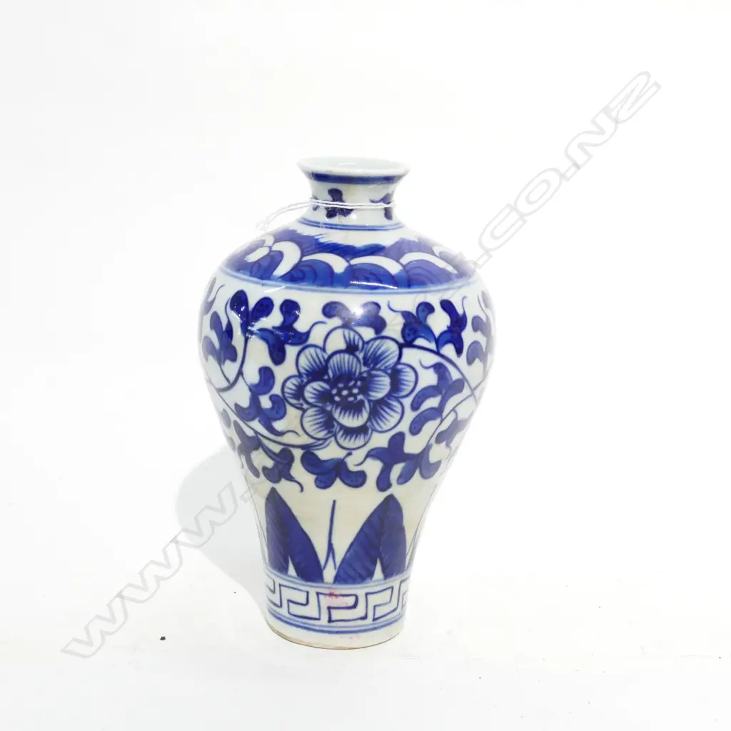 CHINESE BLUE & WHITE BALUSTER VASE H.150mm Image 1++
