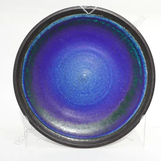 GRAEME STORM POTTERY PLATE BLUE 