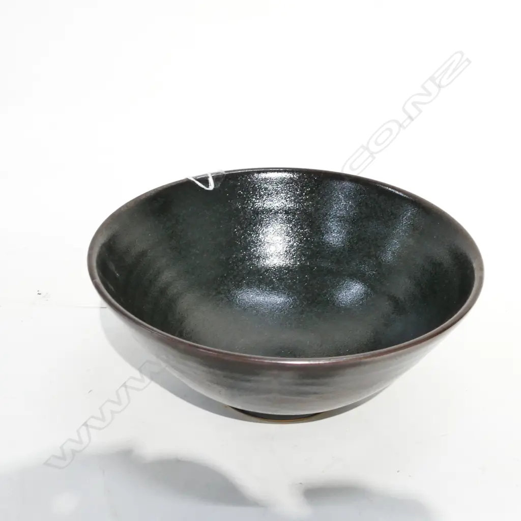 CREWENNA POTTERY UNMARKED BOWL HARRY MARY DAVIS DIA.175MM Image 1++