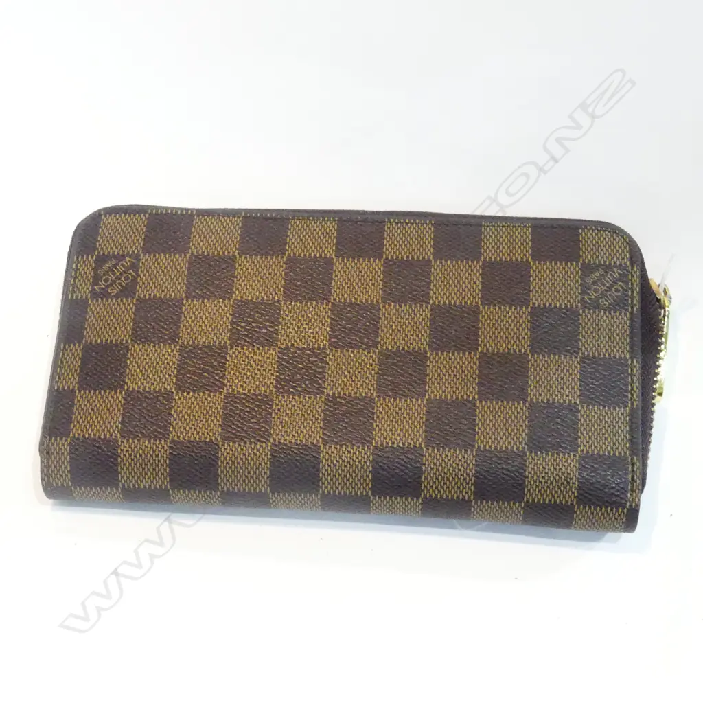 LOUIS VUITTON? WALLET Image 1++