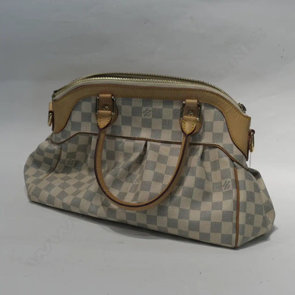 VUITTON HANDBAG Image 1++