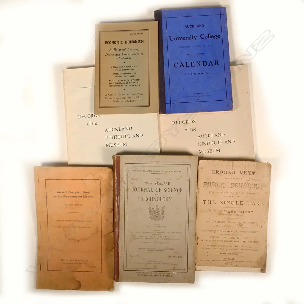 SELECTION OF GOOD EARLY 20TH CENTURY NEW ZEALAND PAMPHLETS & JOURNALS Image 1++