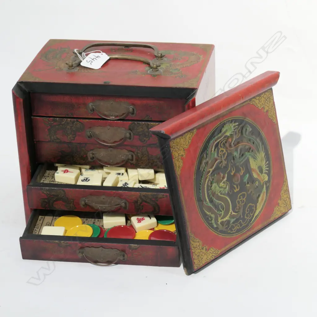 MAHJONG AND CASE 150MM H Image 1++